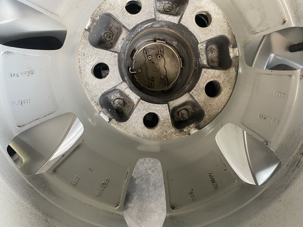 Диски R16 5-112 7.5J ET37 DIA66.6мм. AUDI/VW/SKODA/MERCEDES