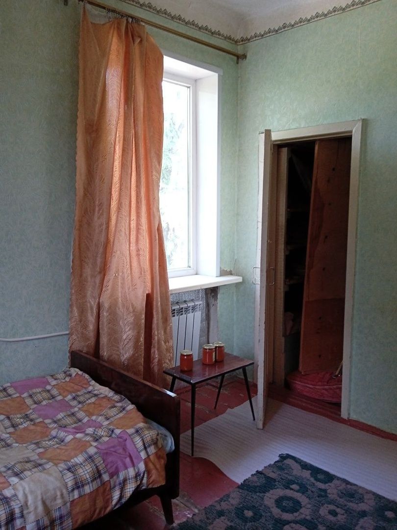 Аренда 3-комнаты квартиру Луганск 1-3 месяца и дольше