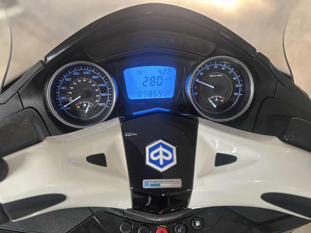Sprzedam skuter Piaggio X10 – gotowy do jazdy! NISKI PRZEBIEG!