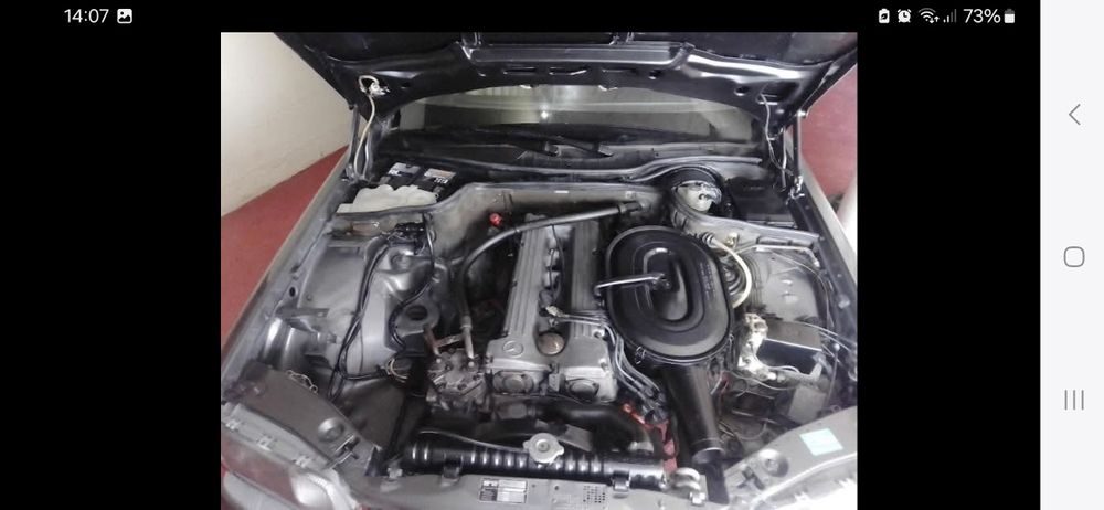 Mercedes 280 SE w126 a gasolina