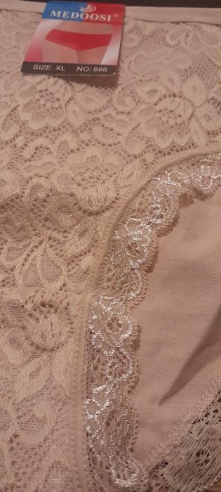 Majtki 3 sztuki rozmiar XL