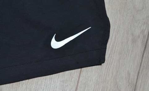 Krótkie spodenki Nike rozm. M
