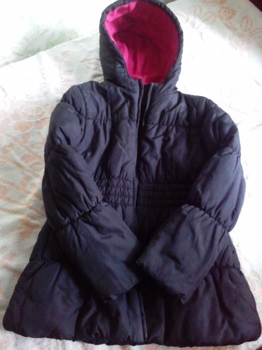 Черная курточка осень-зима GEORGE на 8-9лет рост128-135 в идеале.