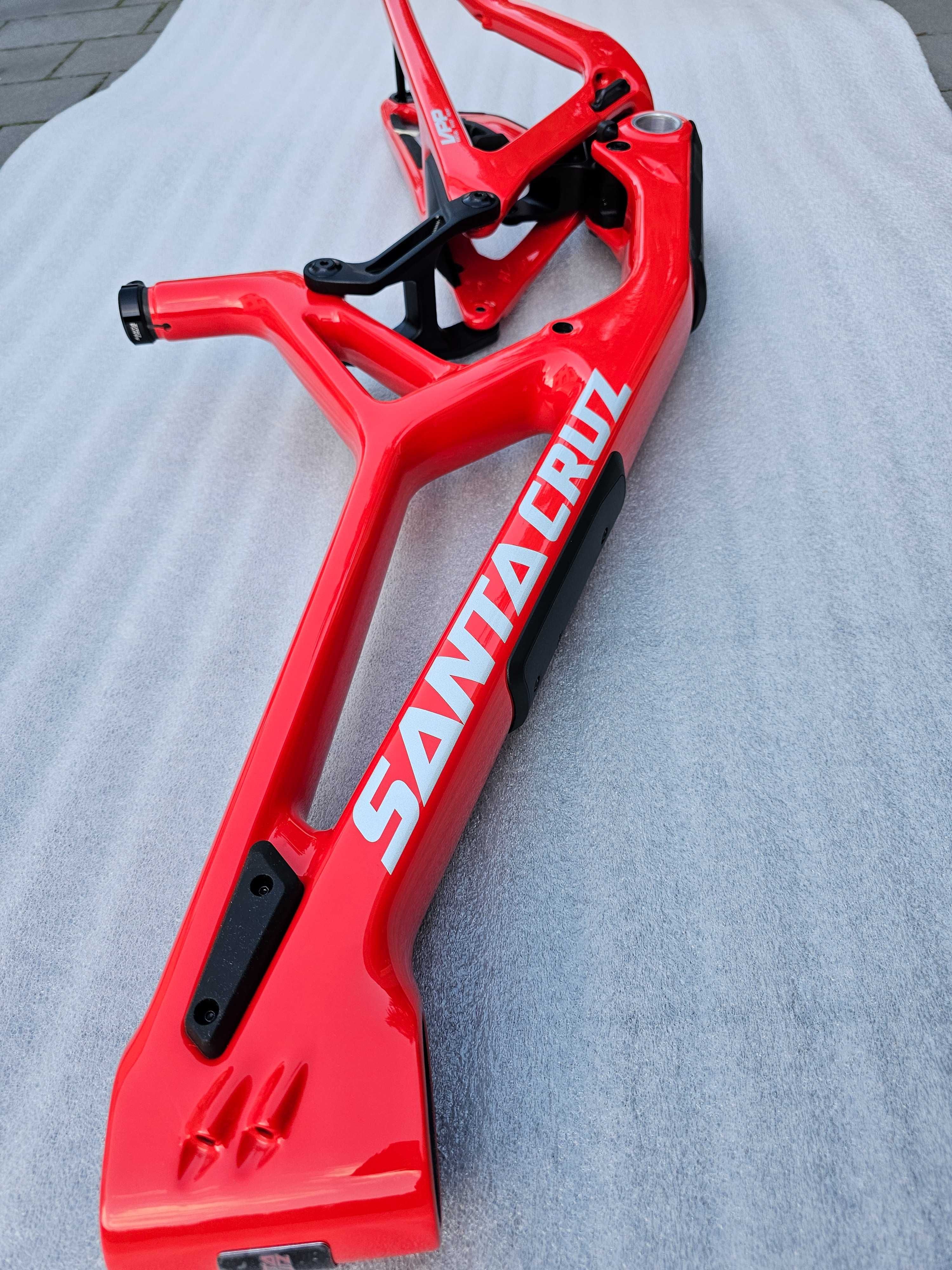 DH Santa Cruz V10 8 CC 2  MX" 2024