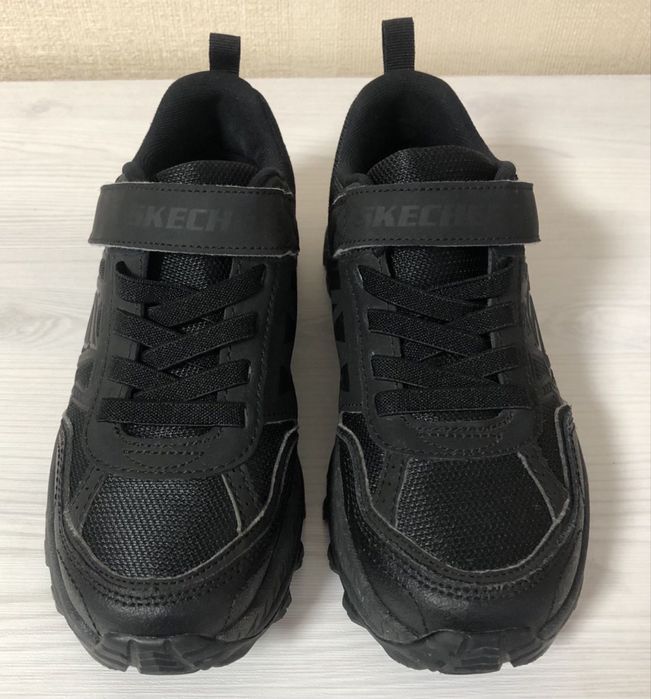 Кросівки SKECHERS 34 розмір
