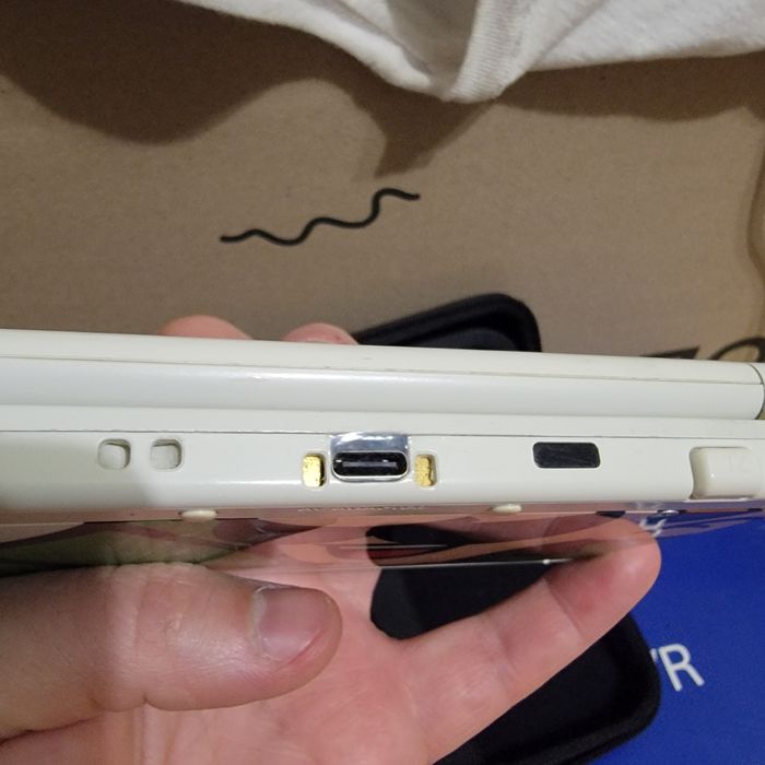 New Nintendo 3ds +32gb