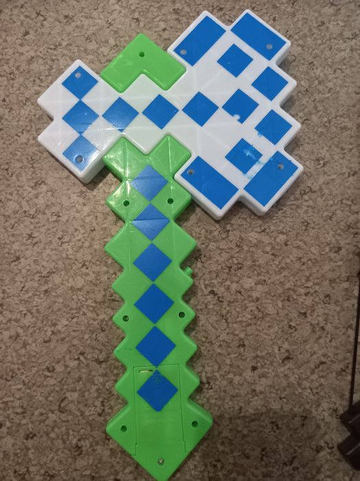 Майнкрафт Топор-кілка, Автомат, Роборука, Рогатка