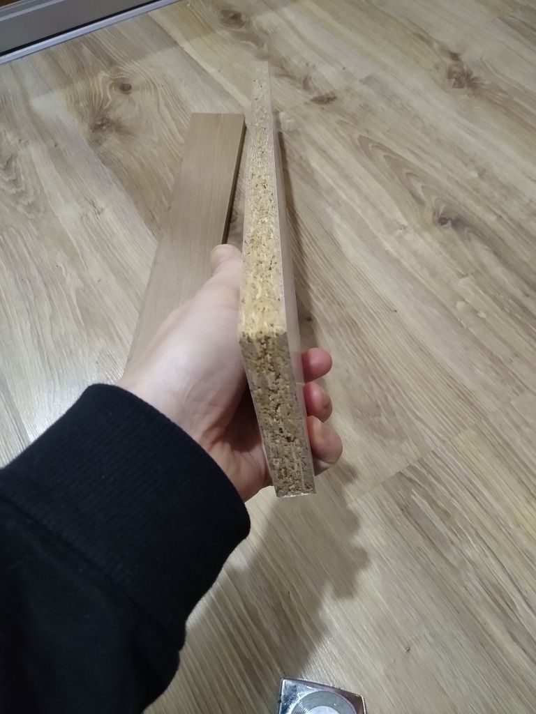 Wąskie półki/ Listwy 57cm Nieużywane