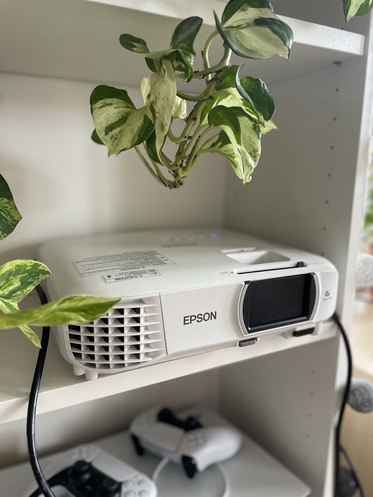 Rzutnik projektor EPSON EH-TW750 home projector