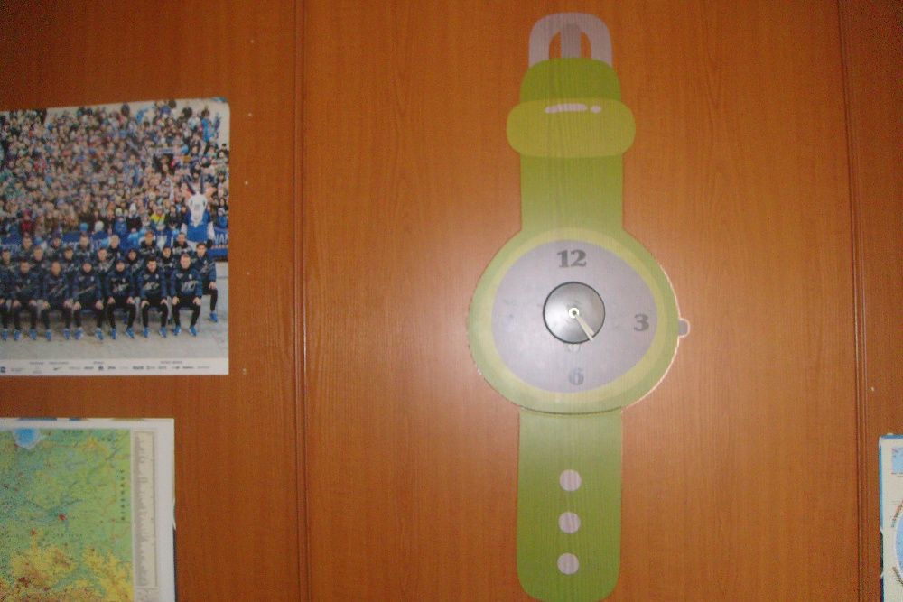 NOWY duży zegar naklejany na ścianę Delco zielony 95 cm P-Ń