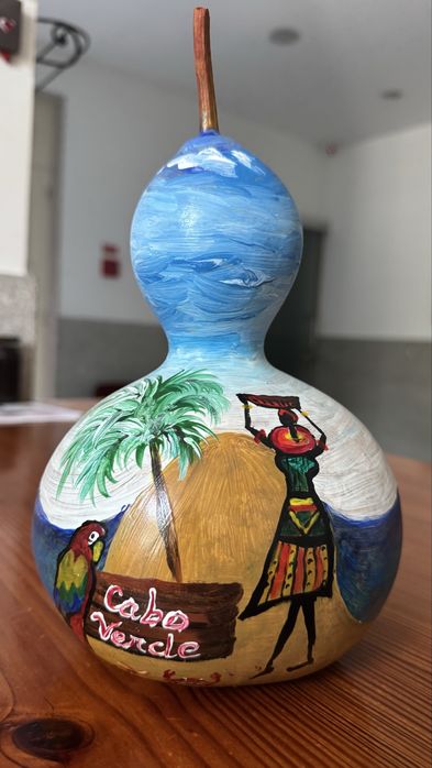Cabaça pintada à mão
