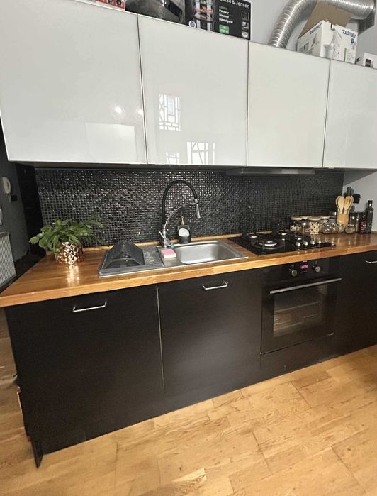 Meble do kuchni bialo czarne