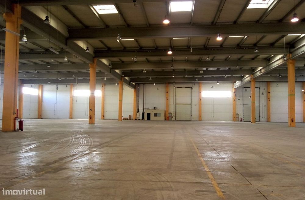 Armazém Logístico Palmela Arrendamento | 3.486 m2 | AutoEuropa