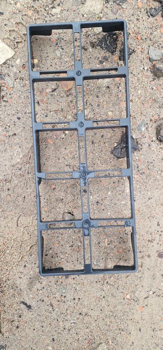 Tacki transportowe  na 10 doniczek P11