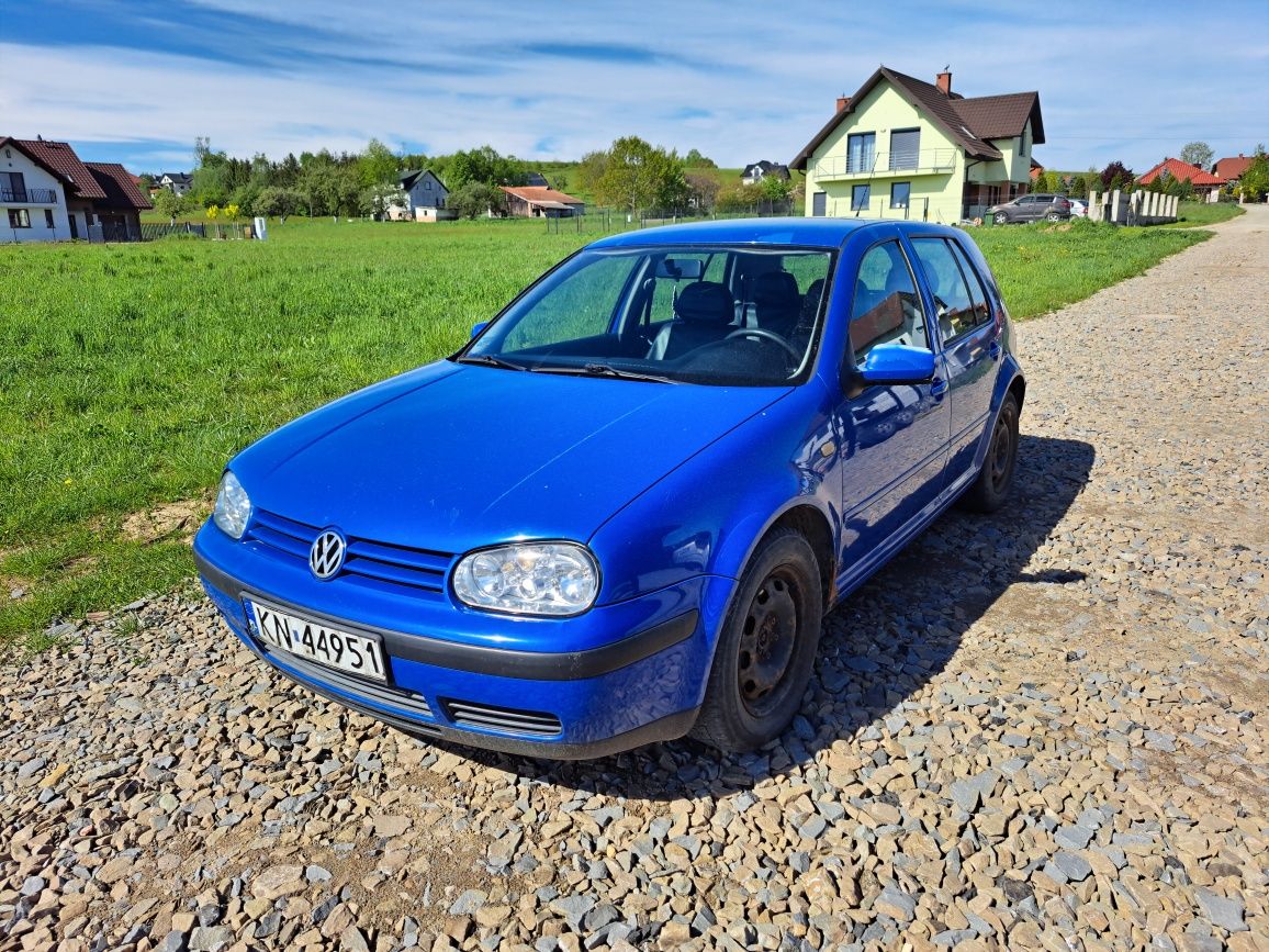 Golf IV 1.6 SR LPG 1998