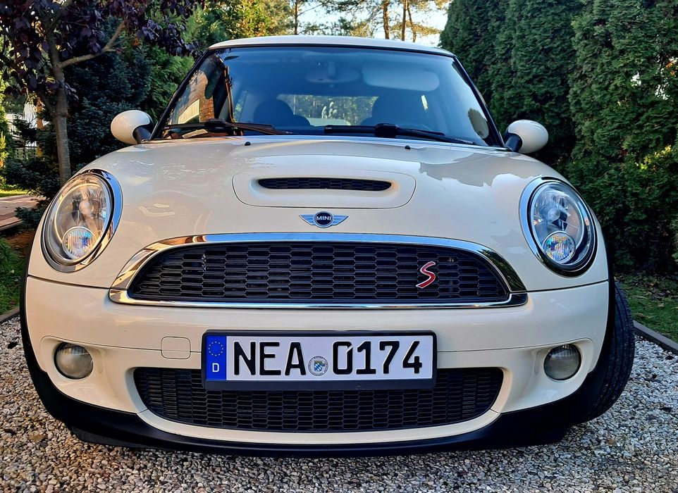 Mini Cooper pakiet "S" benzyna Alu 17 Niemcy