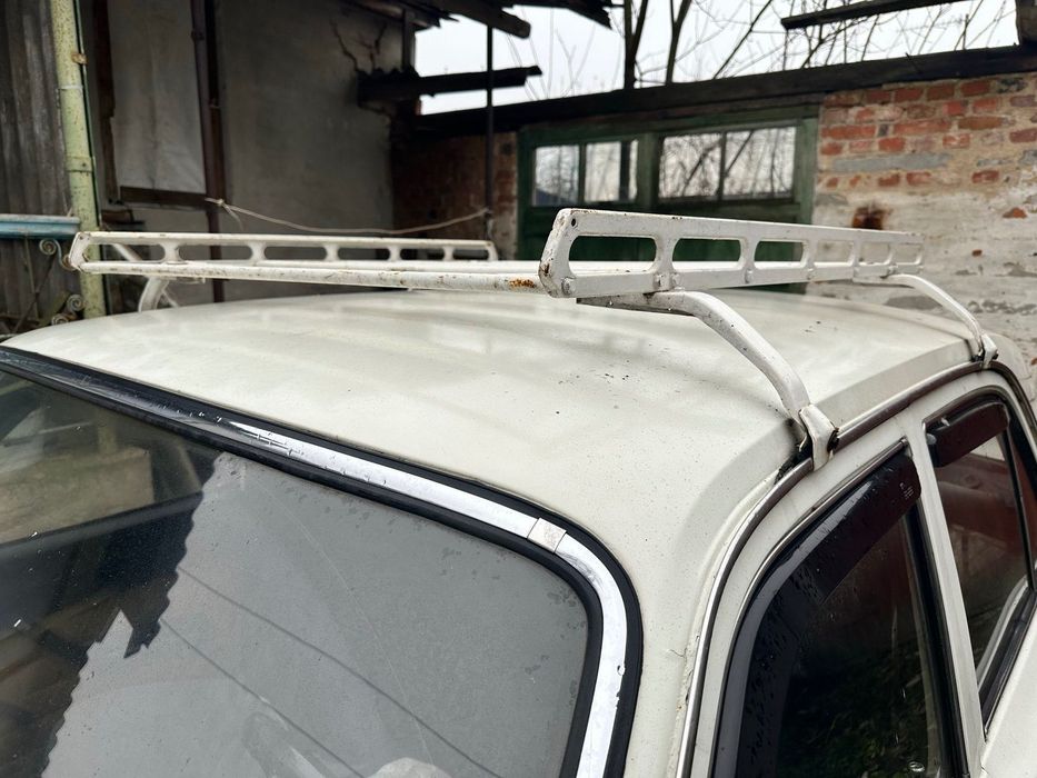 Продаю Волгу 2410