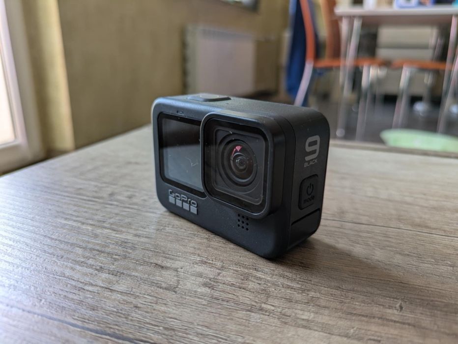 Kamera Go Pro Hero 9 Black, 2x dodatkowe akumulatory, plus karta