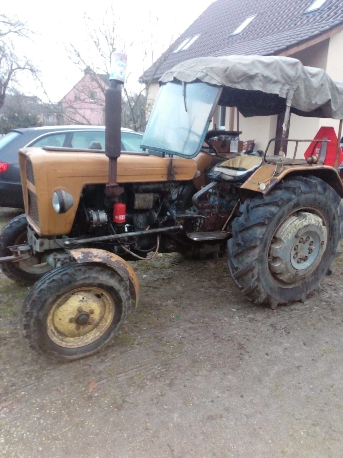 Ciągnik Ursus C330
