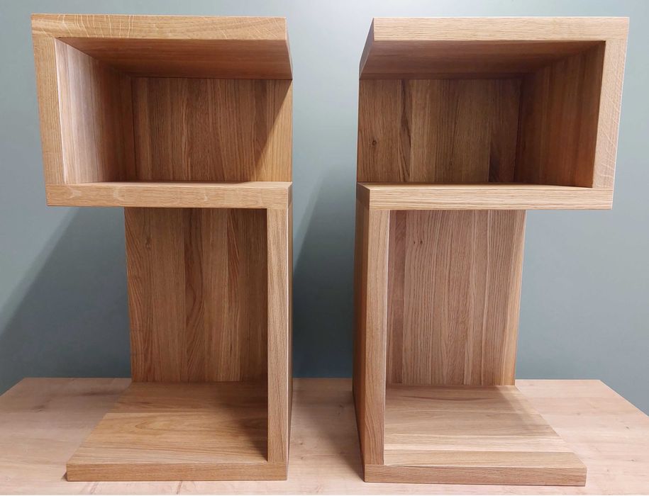 Szafka dębowa olejowana, lite drewno dębowe , stolik nocny , kwietnik