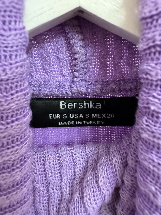 Camisola curta gola alta