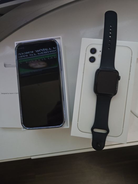 Айфон 11.IPhone 11. 128gb + Apple Wath Series 6. 44мм.