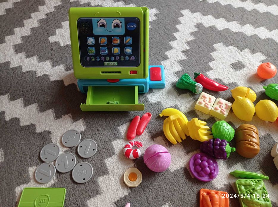 Wózek sklepowy sklep kasa fiskalna