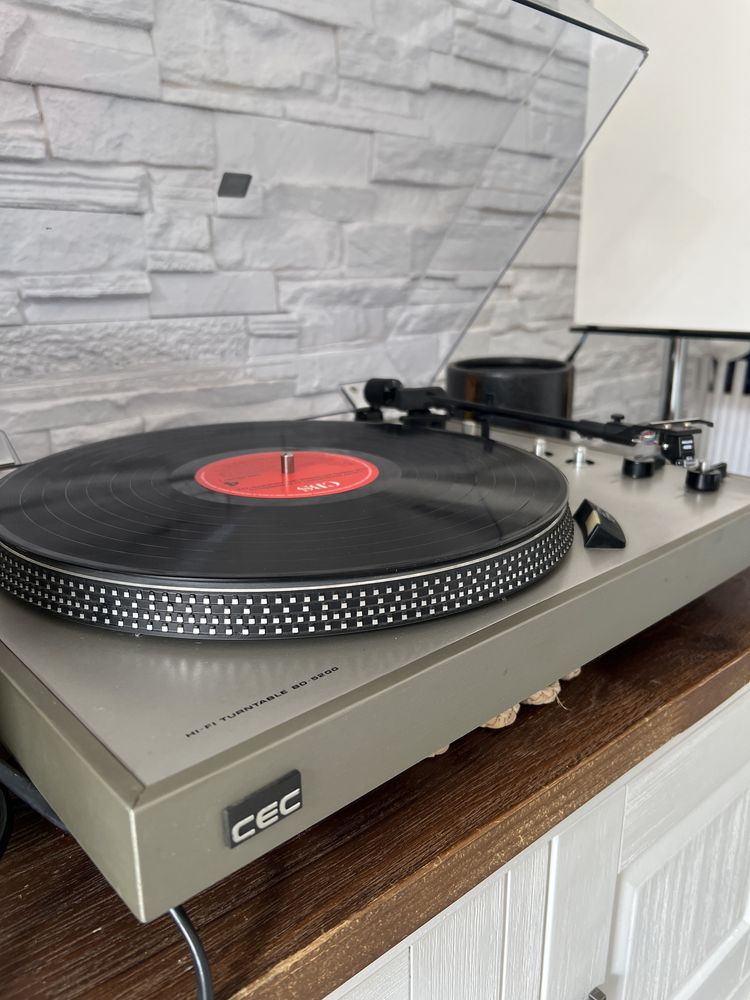 Gramofon Pólautomatyczny CEC BD-5200 w stenie bdb polecam