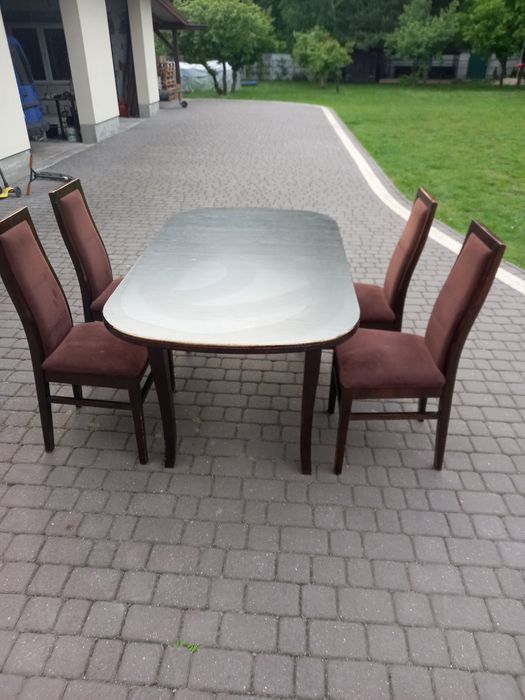 Stół z krzesłami 6 szt.