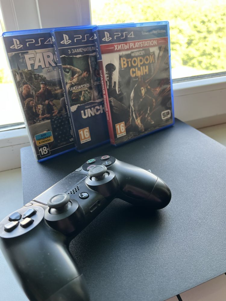 PS 4 Pro 1tb.