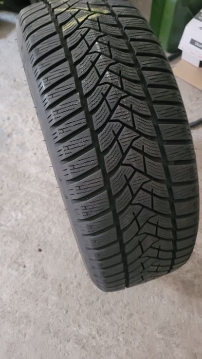 Шини,колеса 205/55/r16
