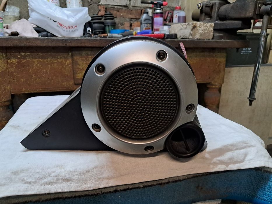 Сабвуфер bassblaster