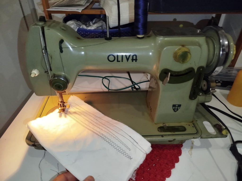 Máquina de costura oliva cl50