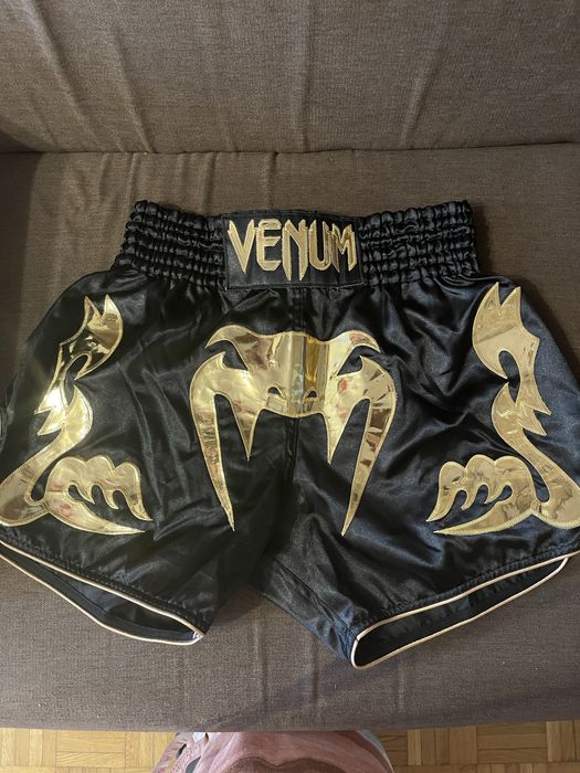 Nowe z metka spodenki treningowe inferno venum XXL