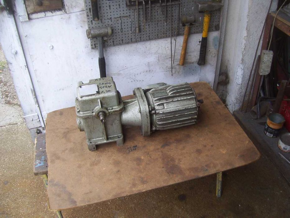 reduktor,motoreduktor 1,1 kw. do,tokarka,frezarka,wiertarka