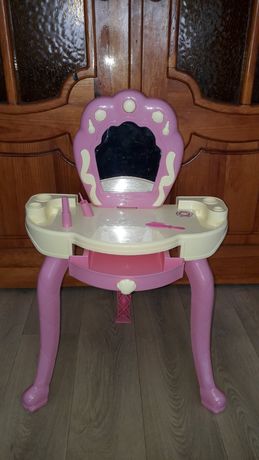 Детское трюмо, дамский столик туалетный столик