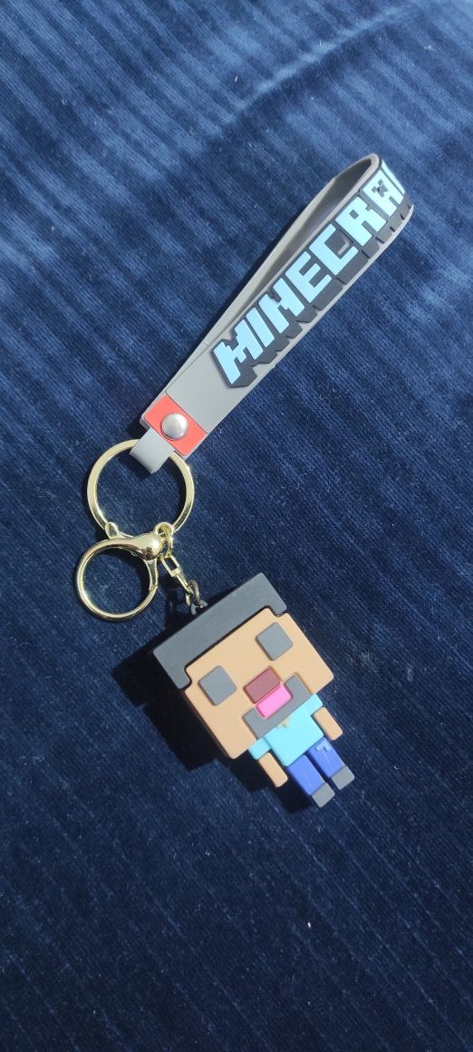 Zegarek MINECRAFT LED i Elegancki Brelok z Minecraft Steve