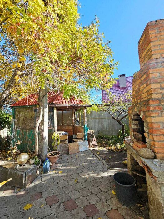 Будинок в Великодолинському