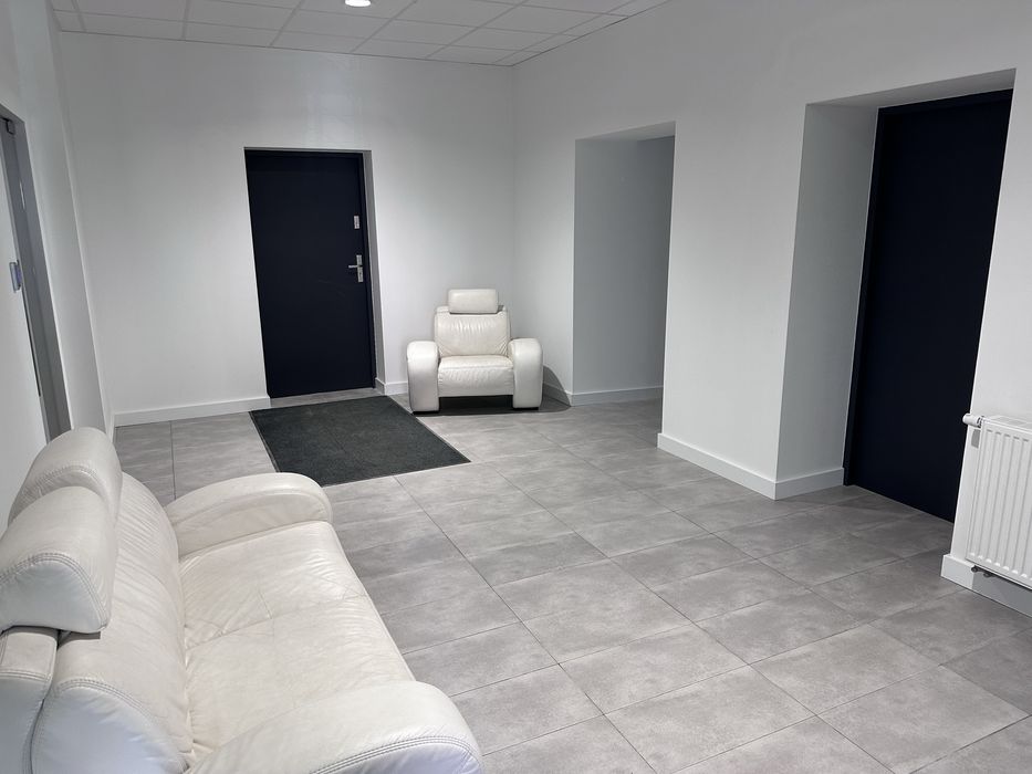 Lokal Biuro Chorzów Rynek centrum przesiadkowe