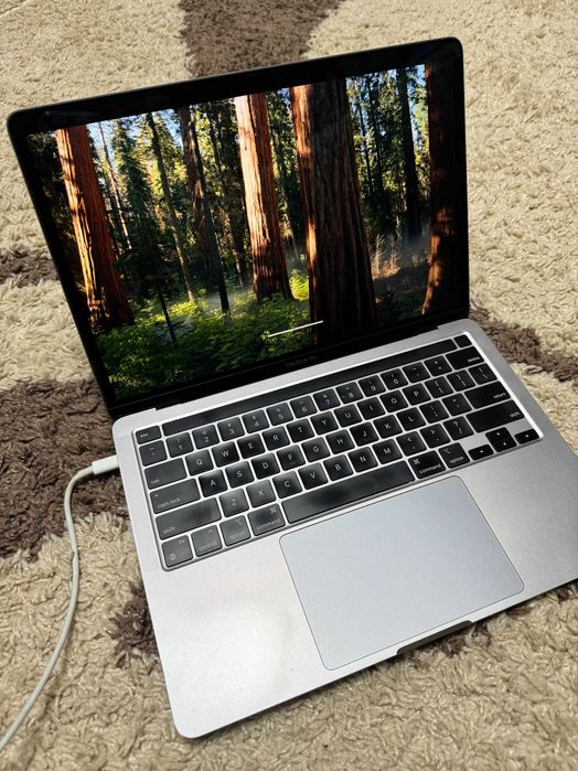 MacBook Pro 13 2020