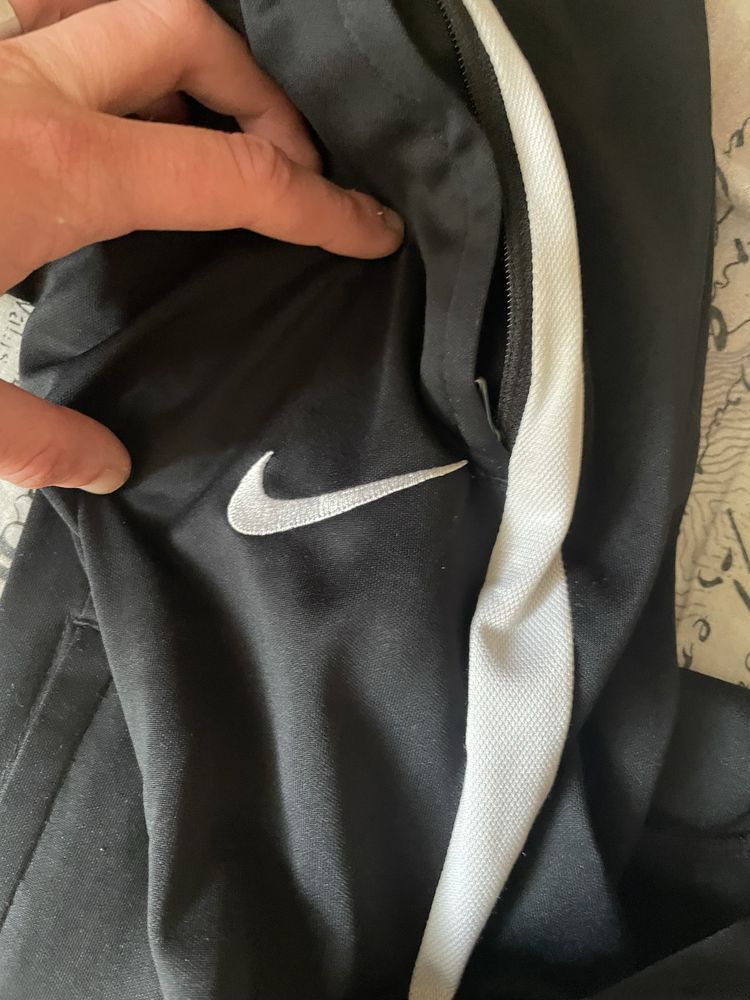 Спортивні штани nike dri fit