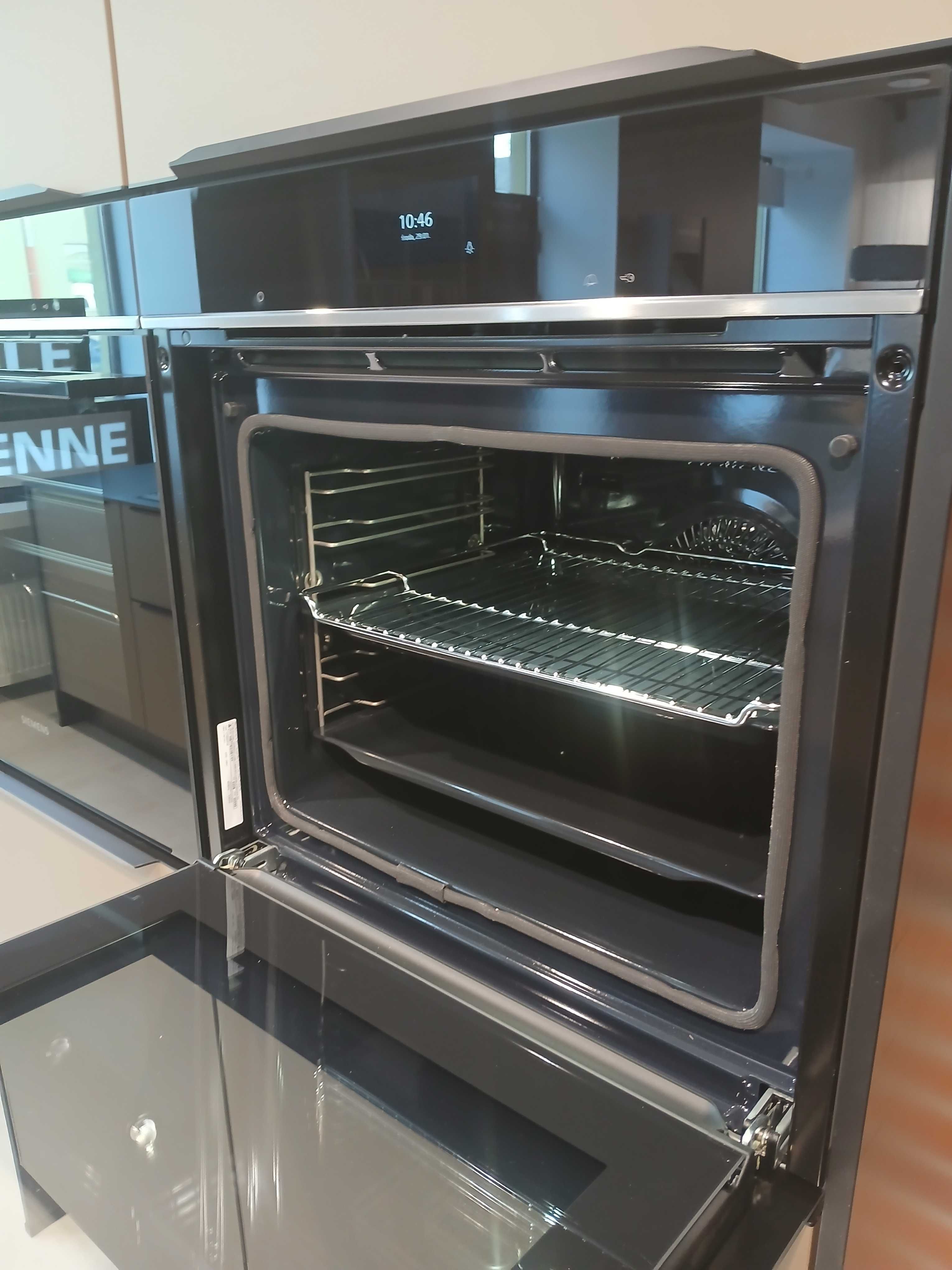 Piekarnik Siemens iQ700 HB776G3B1 z ekspozycji