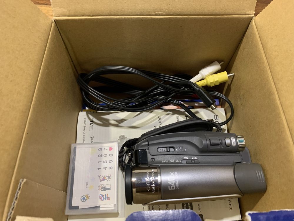 Handycam Sony Dcr-hc23e Nowa!