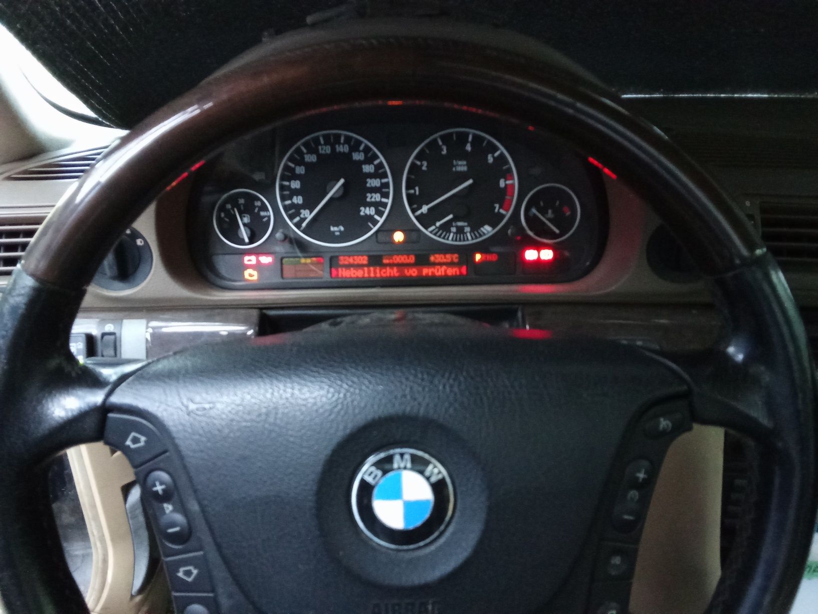 Vendo 2 BMW SERIE E38