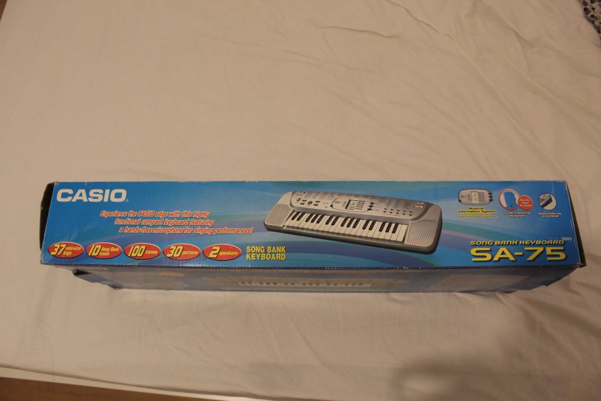 Teclado musical Casio SA-75