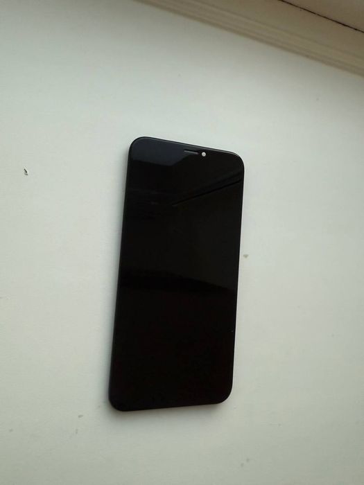 Дисплей iPhone XS