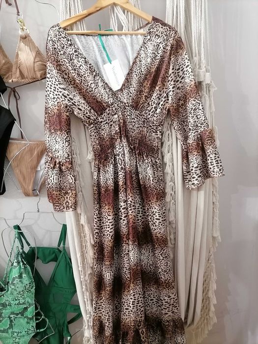 Roupa nova com etiqueta