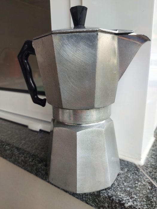 Cafeteira de café antiga