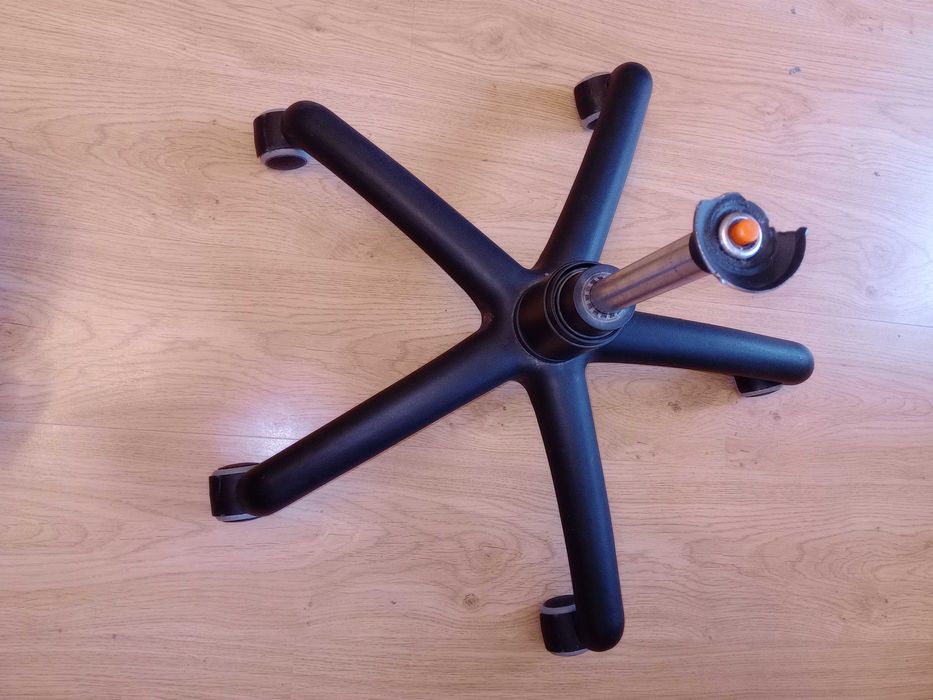 Кресло офисное компьютерное на запчасти