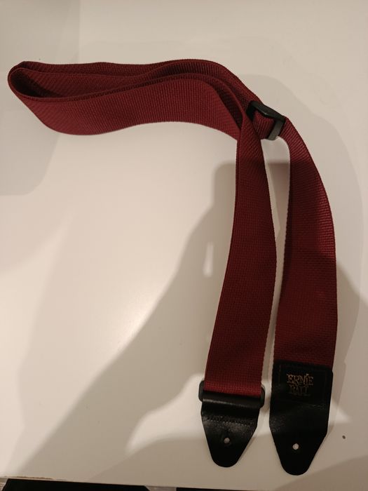 Correia para Baixo/Guitarra Vermelha